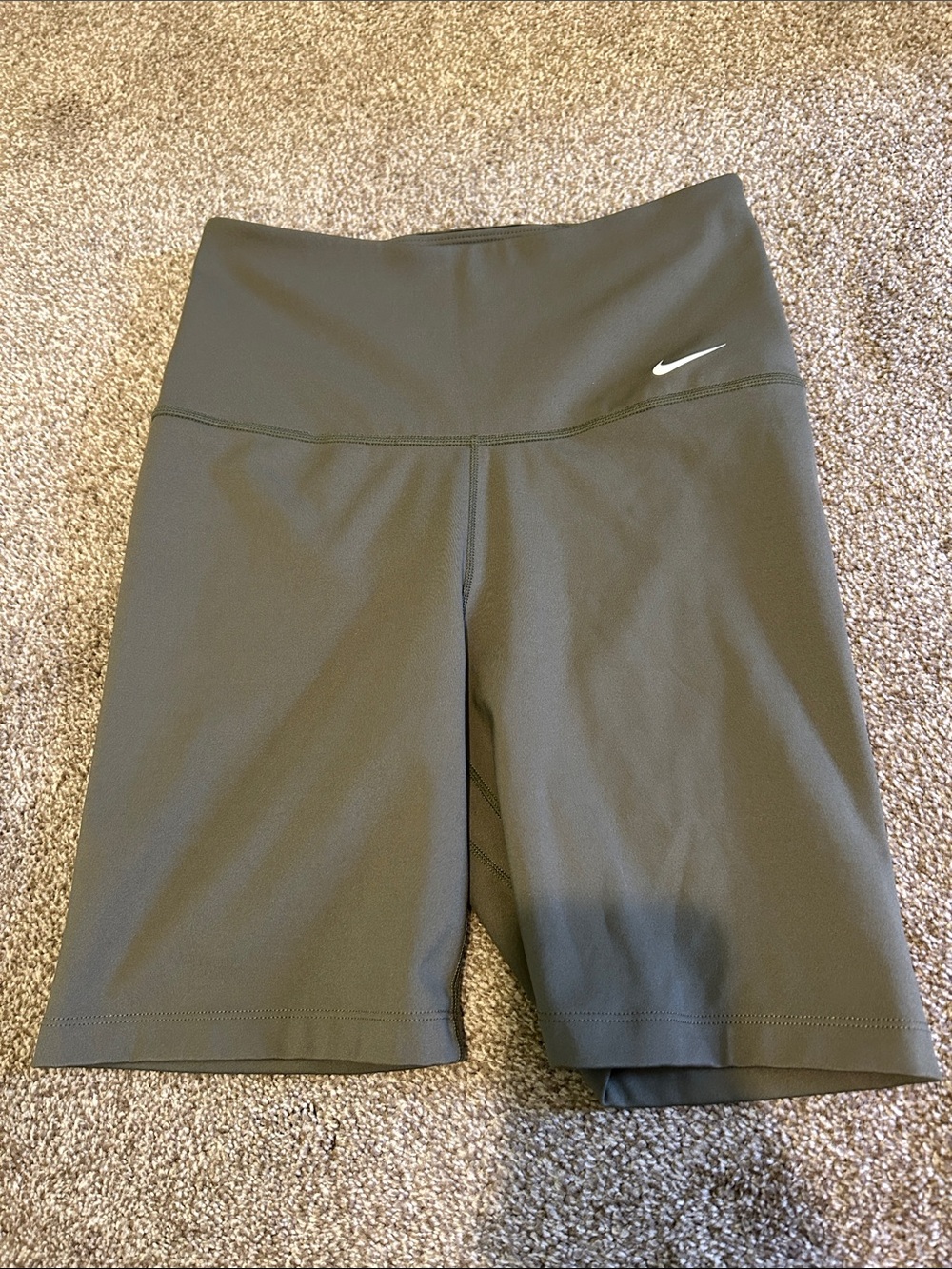 Nike Women’s Olive Green High-Rise Bike Shorts